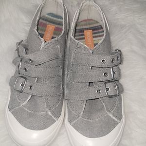 Rocket dog women's shoes, Grey and white, old scho